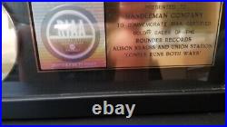 Allison Krauss Lonely Runs Riaa Gold Record Award Presented To Handleman