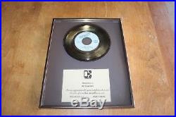 Carly Simon USA Elektra Records Inhouse 7 Gold Award / Youre so Vain RIAA