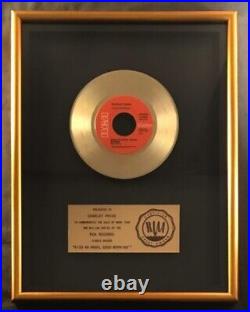 Charley Pride Kiss An Angel Good Mornin' 45 Gold RIAA Record Award RCA Charley Pride Kiss An Angel Good Mornin' 45 Gold RIAA Record Award RCA