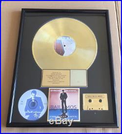 Enrique Iglesias RIAA Gold Award goldene Schallplatte Bailamos Best of