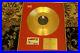 Guns-N-Roses-BPI-gold-record-award-presented-to-Alan-Niven-01-sv