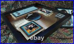 Merle Haggard GOLD RECORD AWARD Big City w-Framed photo & orig. Record labels &