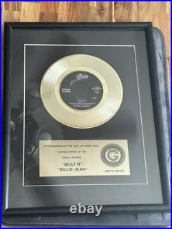 Michael Jackson BEAT IT Billie Jean 45 Single GOLD RECORD 1.000,000 Sold Award