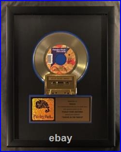 Prince Thieves In The Temple 45 Gold Non RIAA Record Award Paisley Park Records Prince Thieves In The Temple 45 Gold Non RIAA Record Award Paisley Park Records