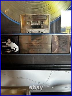 Rare Frank Sinatra RIAA Gold Record Award Ol' Blue Eyes Is Back Authentic