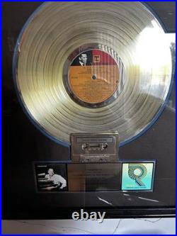 Rare Frank Sinatra RIAA Gold Record Award Ol' Blue Eyes Is Back Authentic