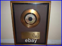 Riaa Gold record Award 10cc The things we do for love Disc Presentation Bpi'76