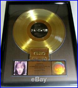 Suzanne Vega Solitude Standing 1987 Gold Record Riaa Certified Sales Award