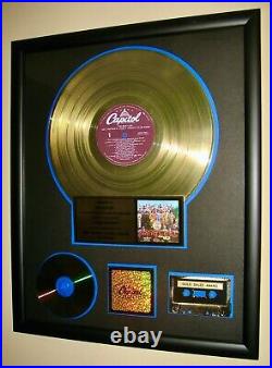 THE BEATLESRare CAPITOL In House Gold Record Award Presented To The Beatles