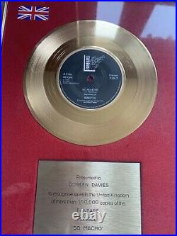 Vinyl Disc Award Display Sinitta'So macho' presented to Doreen Davies gold